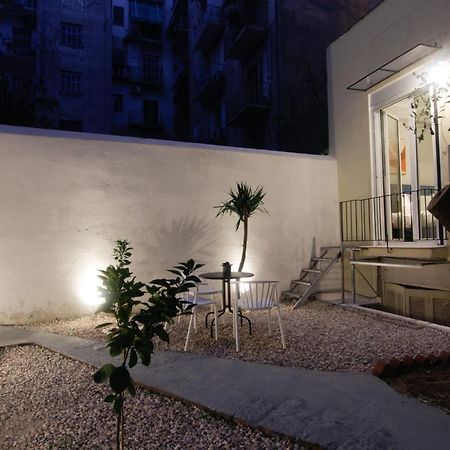Patio Apartment Near Metro & Acropolis Athen Eksteriør bilde
